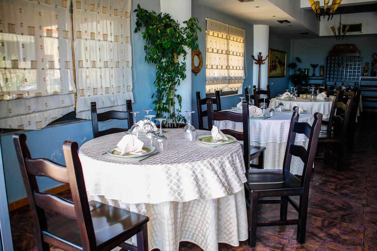 Hotel La Quercia ドゥラス エクステリア 写真